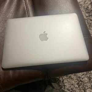 Macbook